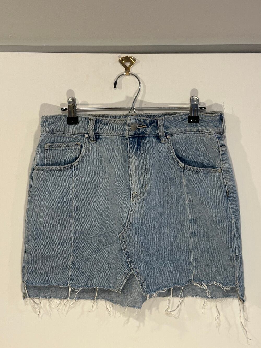 PacSun Asymmetric Paneled Light Wash Denim Mini Skirt Frayed Raw Hem Sz 26